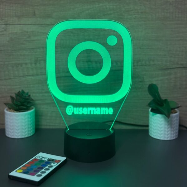 lampa 3d instagram