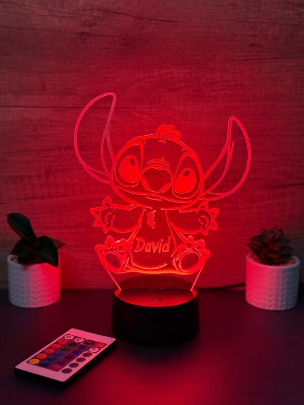 lampa 3d personalizata stitch