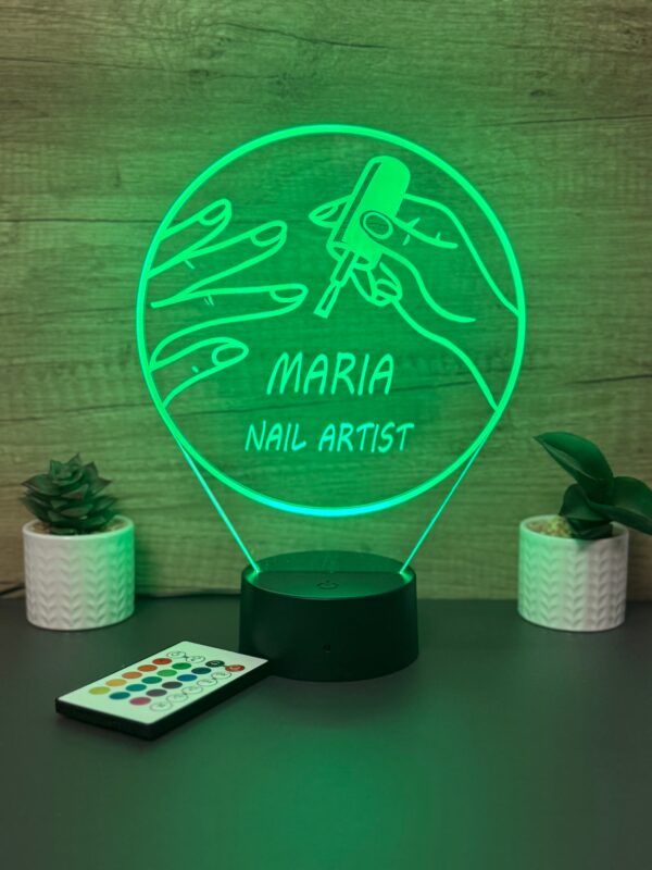 lampa 3d personalizata nail artist